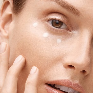Shiseido Benefiance Wrinkle Smoothing Göz Kremi