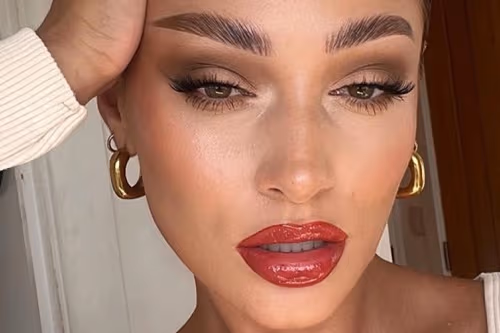 DUDAK MAKYAJININ EN TREND HALİ: LIP COMBO